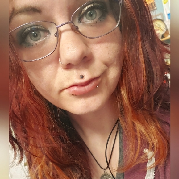 Meet your Posher, Cortney - Picture 1 of 1